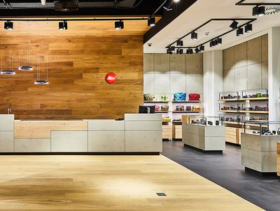 imi-beton Glattschalung grau im Meister Camera Store Hamburg