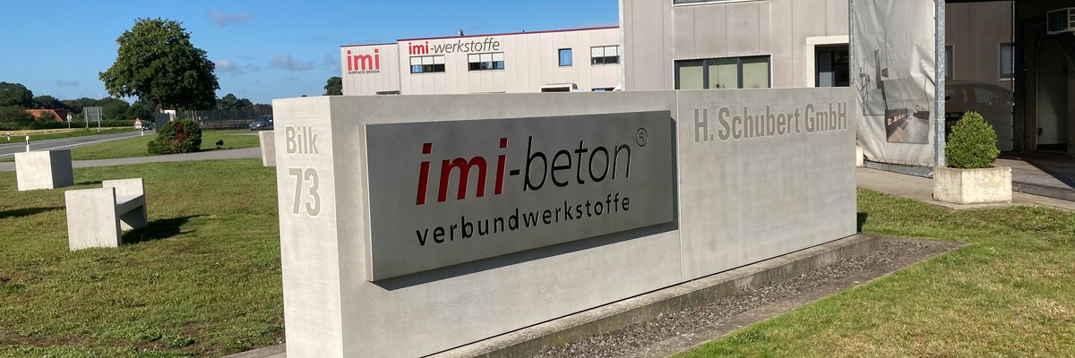 Eine Werbeanlage aus imi-beton Vintage Outdoor