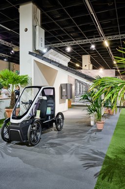 imi-beton Matte asphalt als Bodenbelag im imm cologne smart village